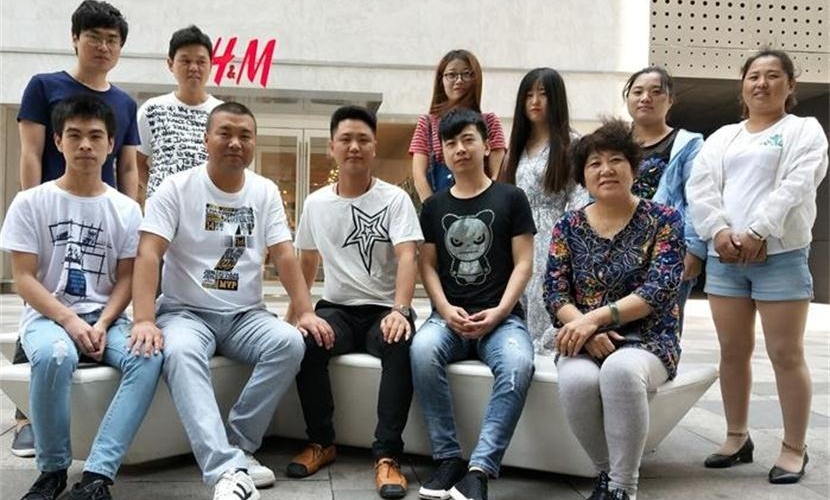 2018.6期定制家具设计师学员合影