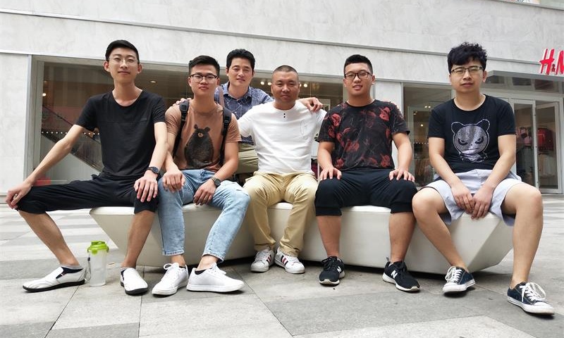 2018.7期部分定制家具设计师合影留念
